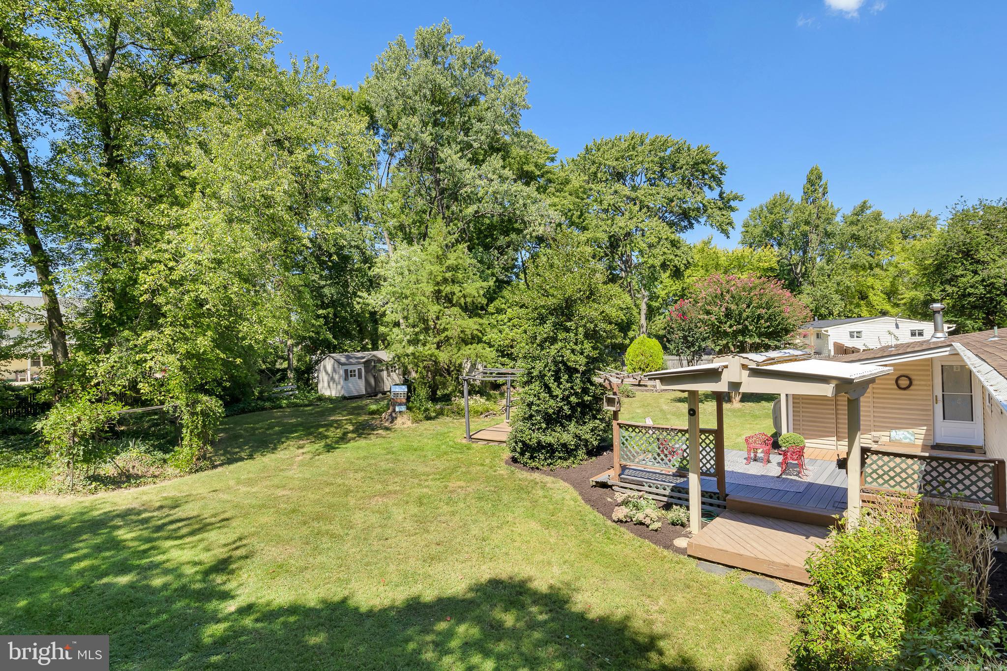 7500 Simms Road Alexandria, VA 22315 - Photo 36 of 45 Plenty of outdoor space
