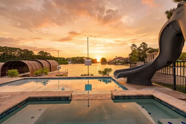 swimming pool view