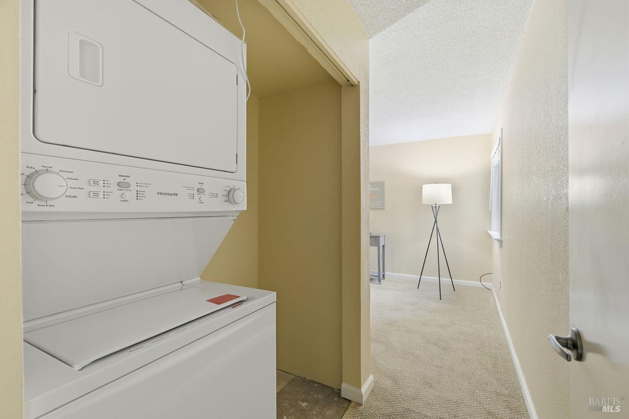 300 Los Alamos Road, Unit 104 Santa Rosa, CA 95409 - Photo 27 of 41