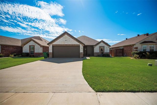 $255,000 | 141 Shawnee Street, Greenville, TX 75402