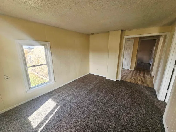 $65,000 | 3312 East 16th Street, Muncie, IN 47302