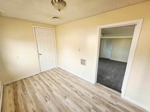 $65,000 | 3312 East 16th Street, Muncie, IN 47302