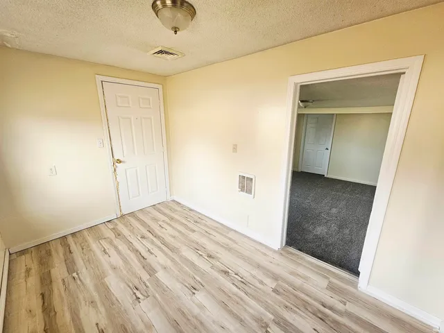 $69,900 | 3312 East 16th Street, Muncie, IN 47302