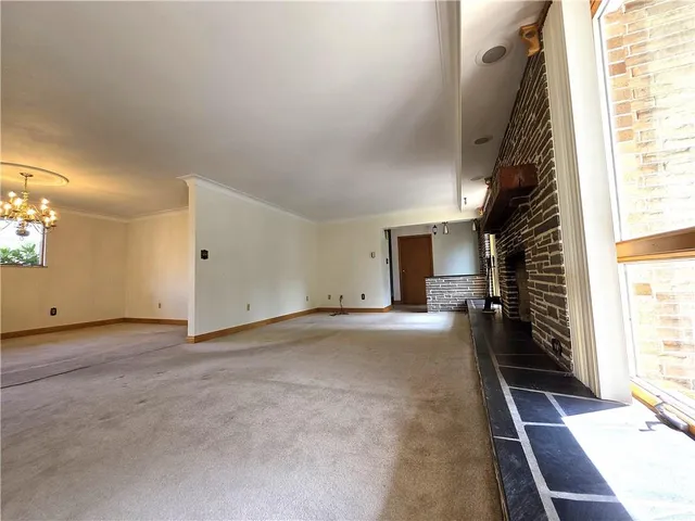 a view of a house with a garage