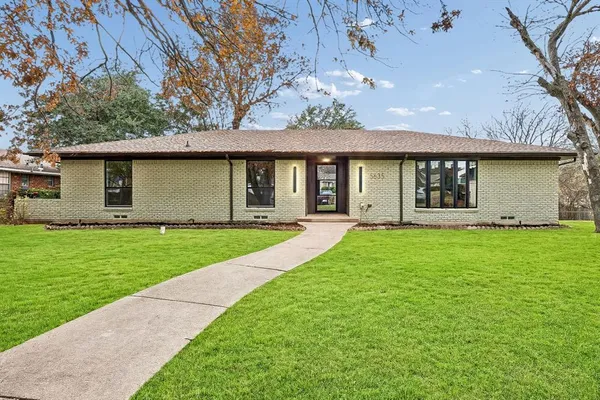 $479,900 | 5635 Elm Valley Lane, Dallas, TX 75232