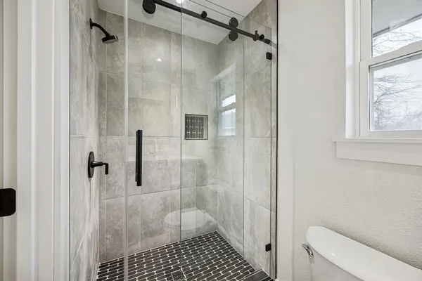 $479,900 | 5635 Elm Valley Lane, Dallas, TX 75232