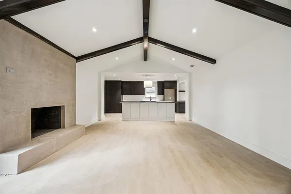 $479,900 | 5635 Elm Valley Lane, Dallas, TX 75232
