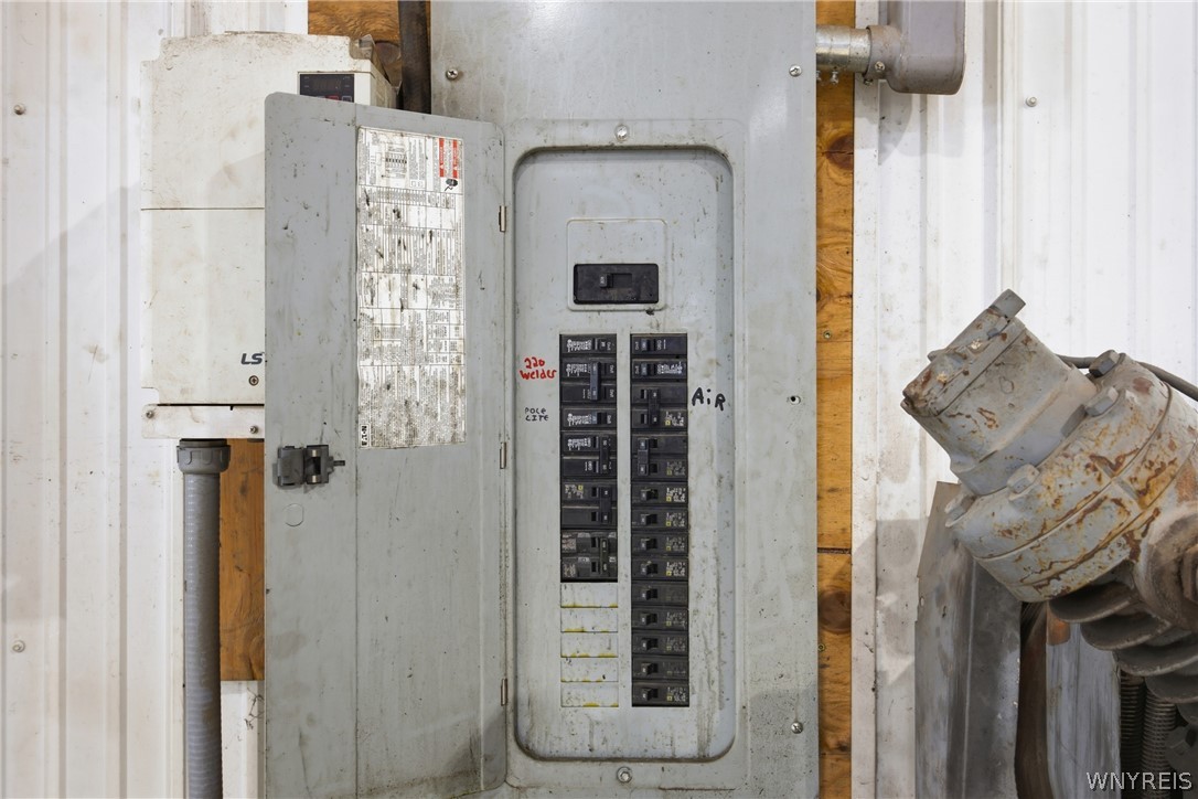 3370 Stannard Road Alexander, NY 14005 - Photo 21 of 31