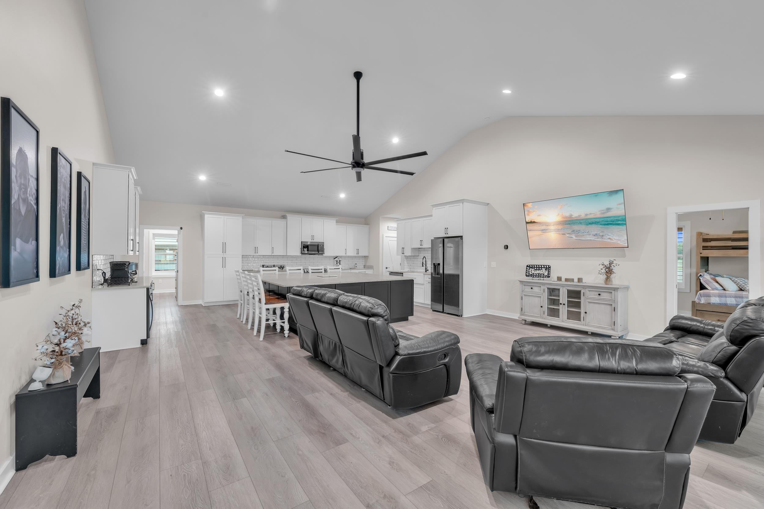 22592 Pastoral Lane Foley, AL 36535 - Photo 10 of 45 Living Room