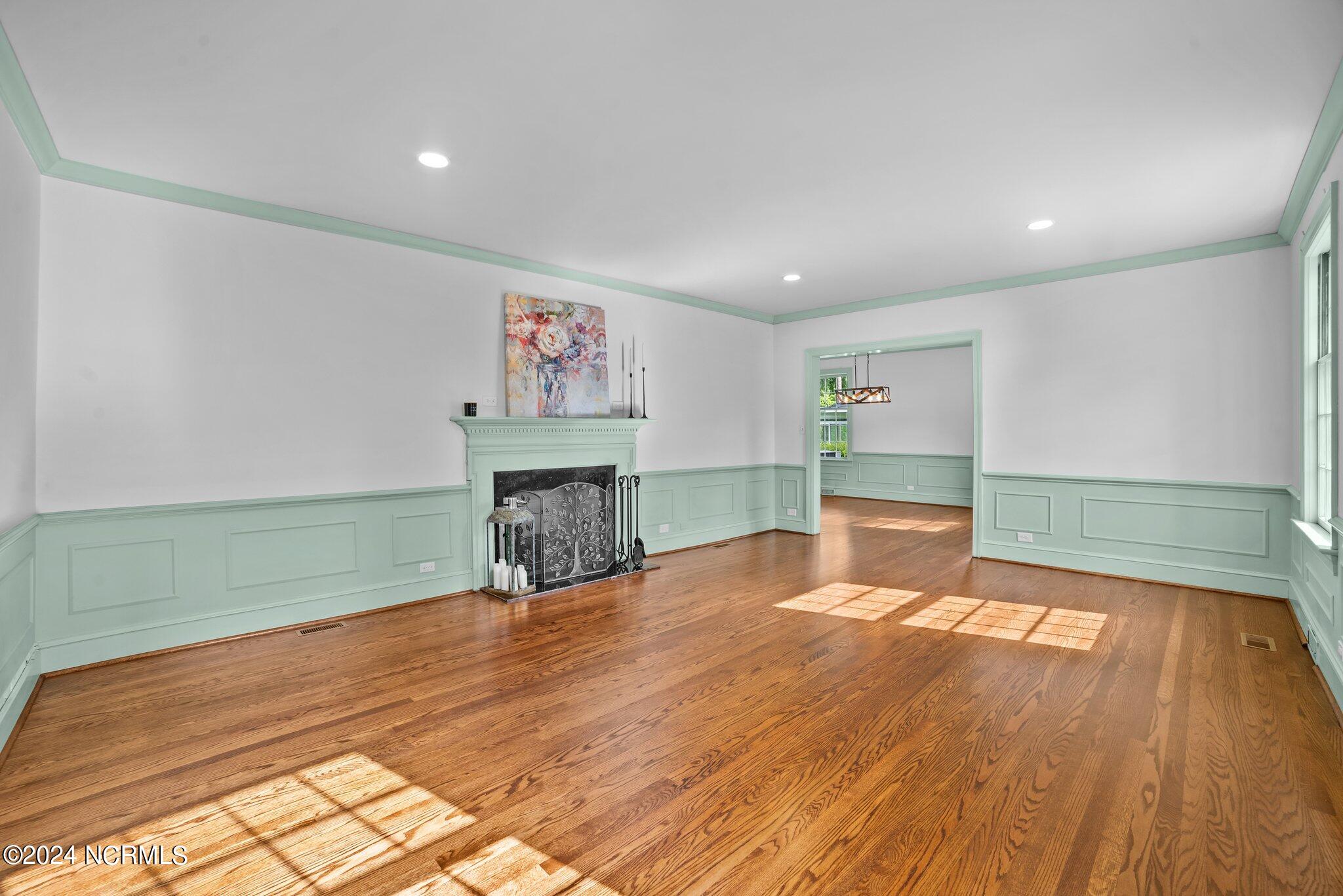 1302 Greenbriar Road Kinston, NC 28501 - Photo 21 of 48 12-web-or-mls-DSC_9503