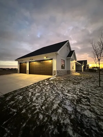 $829,500 | 6250 Ronald Reagan Drive, DeForest, WI 53532