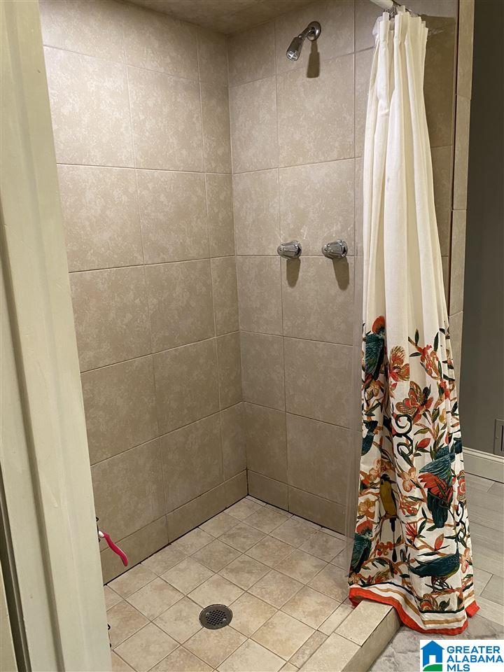 902 Cherokee Trail Anniston, AL 36206 - Photo 18 of 23