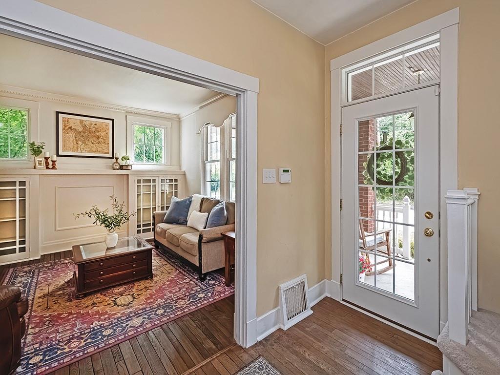 2480 Noblestown Road Pittsburgh, PA 15205 - Photo 11 of 40 Gallery Image 11