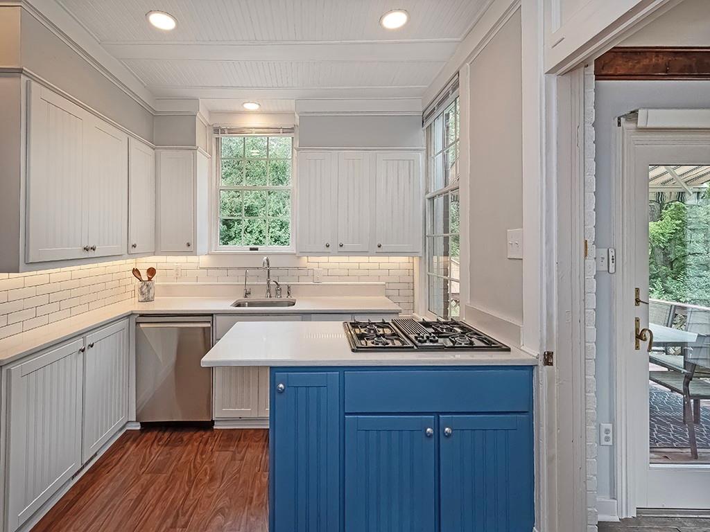 2480 Noblestown Road Pittsburgh, PA 15205 - Photo 20 of 40 Gallery Image 20