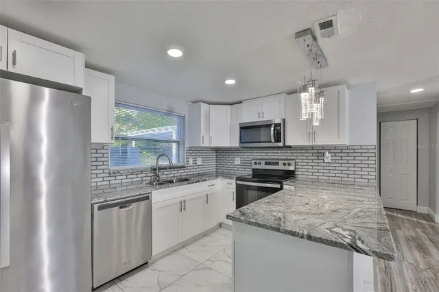 $3,000 | 12870 101st Way North, Largo, FL 33771