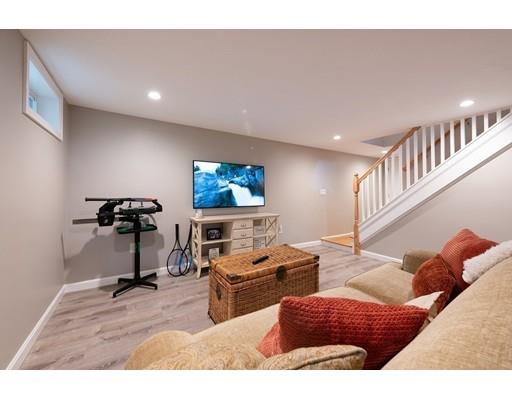 12 Usher Road Grafton, MA 01536 - Photo 13 of 29 Gallery Image 13