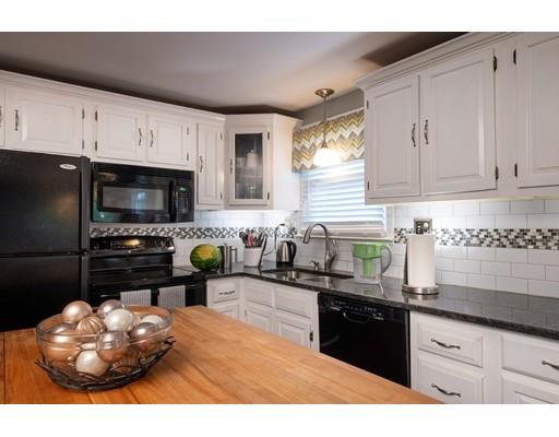 12 Usher Road Grafton, MA 01536 - Photo 4 of 29 Gallery Image 4