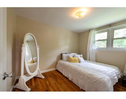 12 Usher Road Grafton, MA 01536 - Photo 9 of 29 Gallery Image 9
