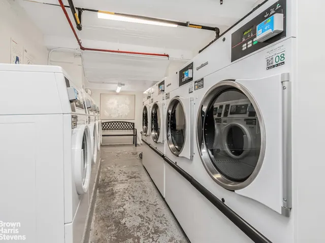 $465,000 | 645 West 239th Street, Unit 6C | Riverdale