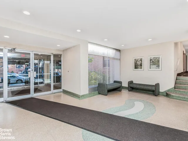 $465,000 | 645 West 239th Street, Unit 6C | Riverdale