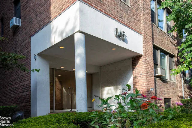 $465,000 | 645 West 239th Street, Unit 6C | Riverdale