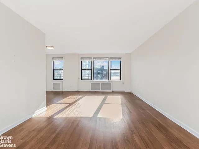 $465,000 | 645 West 239th Street, Unit 6C | Riverdale