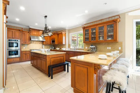 $4,897,000 | 1737 Fairmount Avenue, La Canada Flintridge, CA 91011