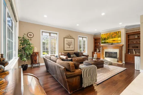 $4,897,000 | 1737 Fairmount Avenue, La Canada Flintridge, CA 91011