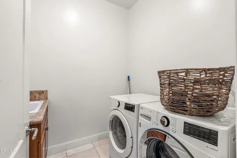 $4,897,000 | 1737 Fairmount Avenue, La Canada Flintridge, CA 91011