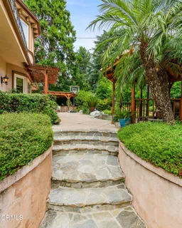 $4,897,000 | 1737 Fairmount Avenue, La Canada Flintridge, CA 91011