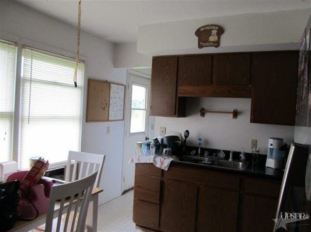 142 Wheat Ridge Court Decatur, IN 46733 - Photo 6 of 7