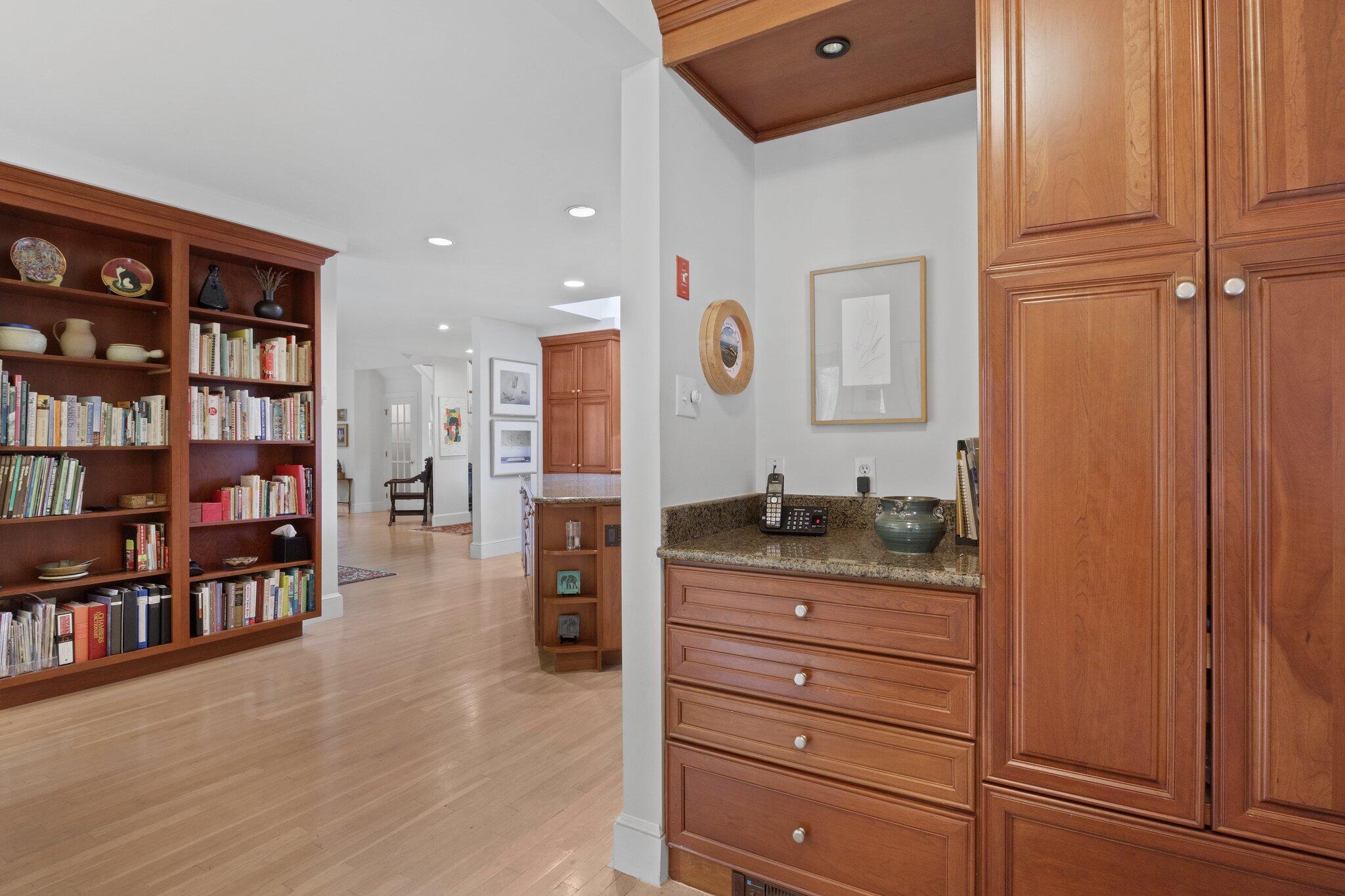 135 Locust Road Eastham, MA 02642 - Photo 29 of 88 32-web-or-mls-135-locust-rd