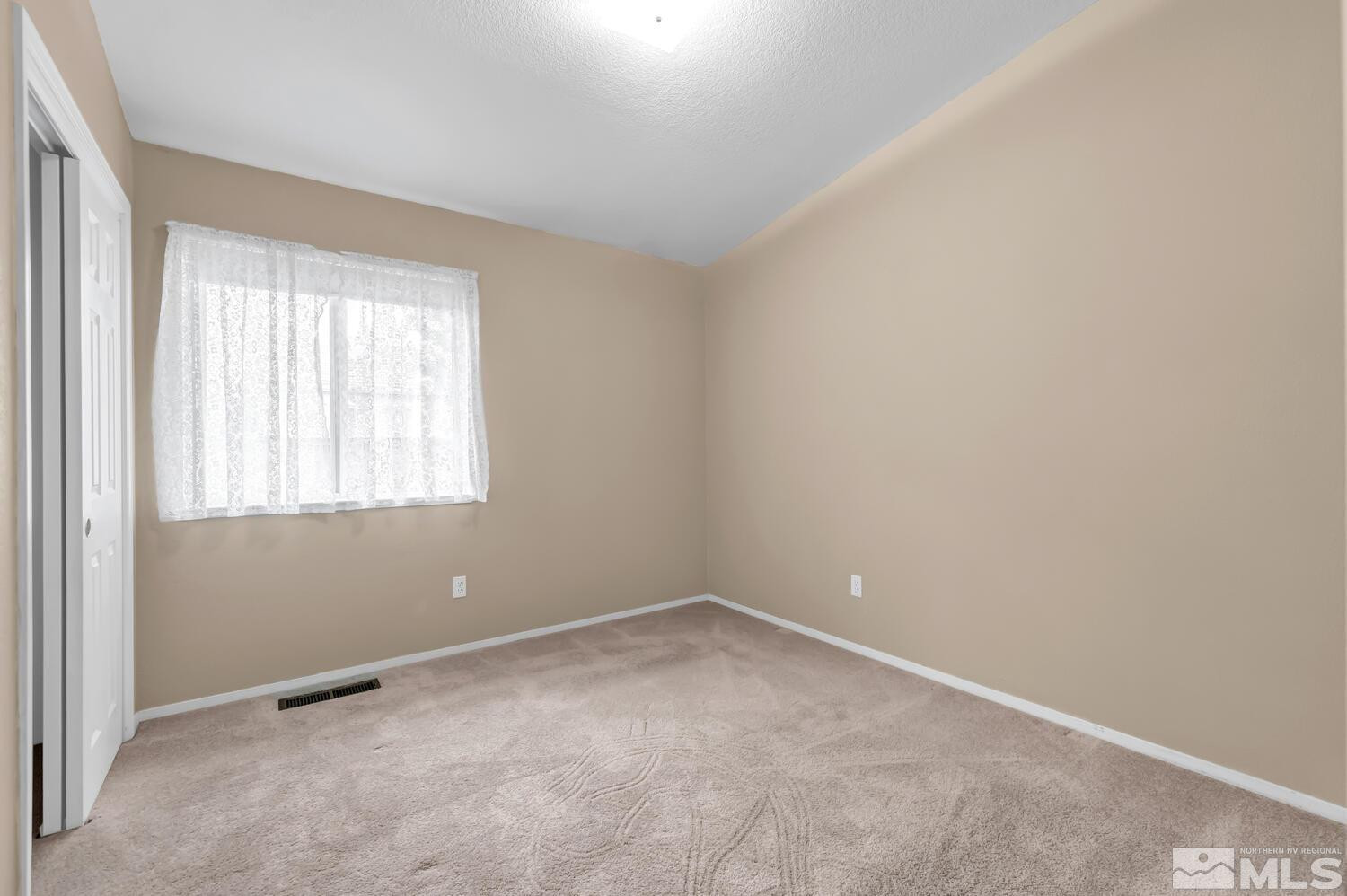 3475 Socrates Drive Reno, NV 89512 - Photo 26 of 40 Photo 26