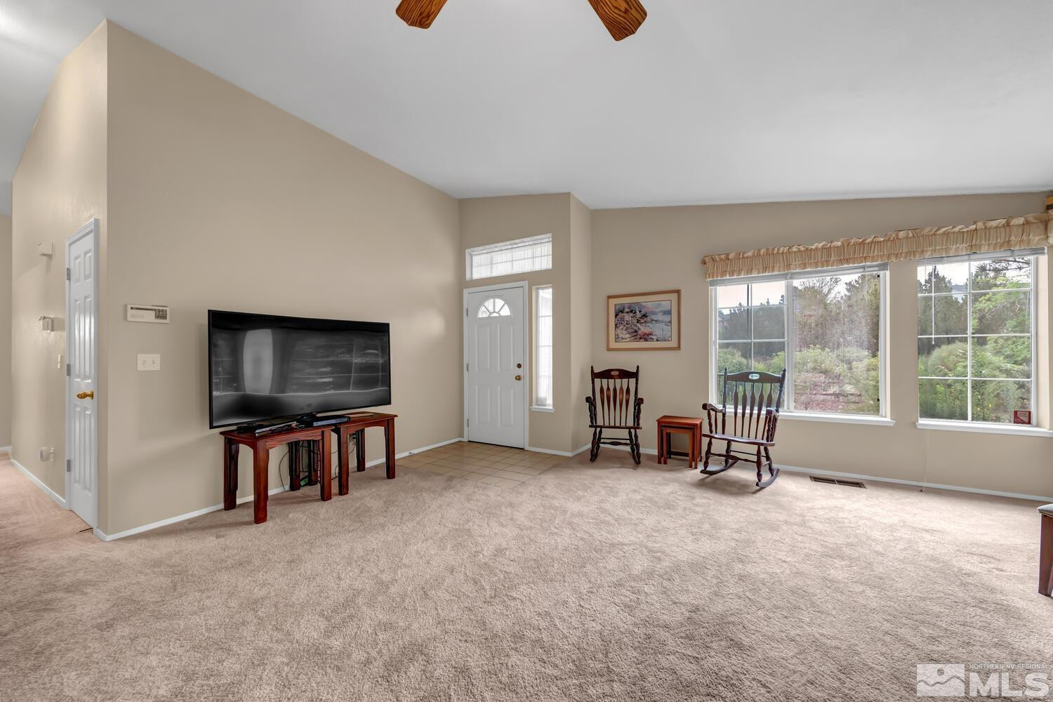 3475 Socrates Drive Reno, NV 89512 - Photo 5 of 40 Photo 5