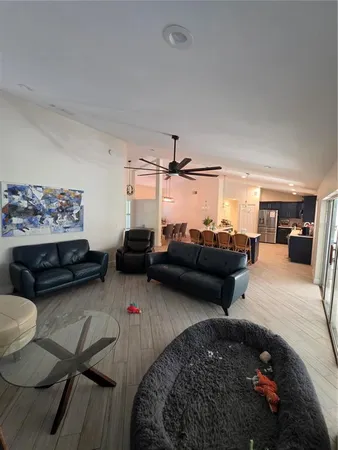 $4,200 | 10158 Brandon Circle, Orlando, FL 32836