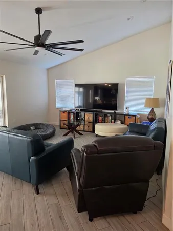 $4,200 | 10158 Brandon Circle, Orlando, FL 32836