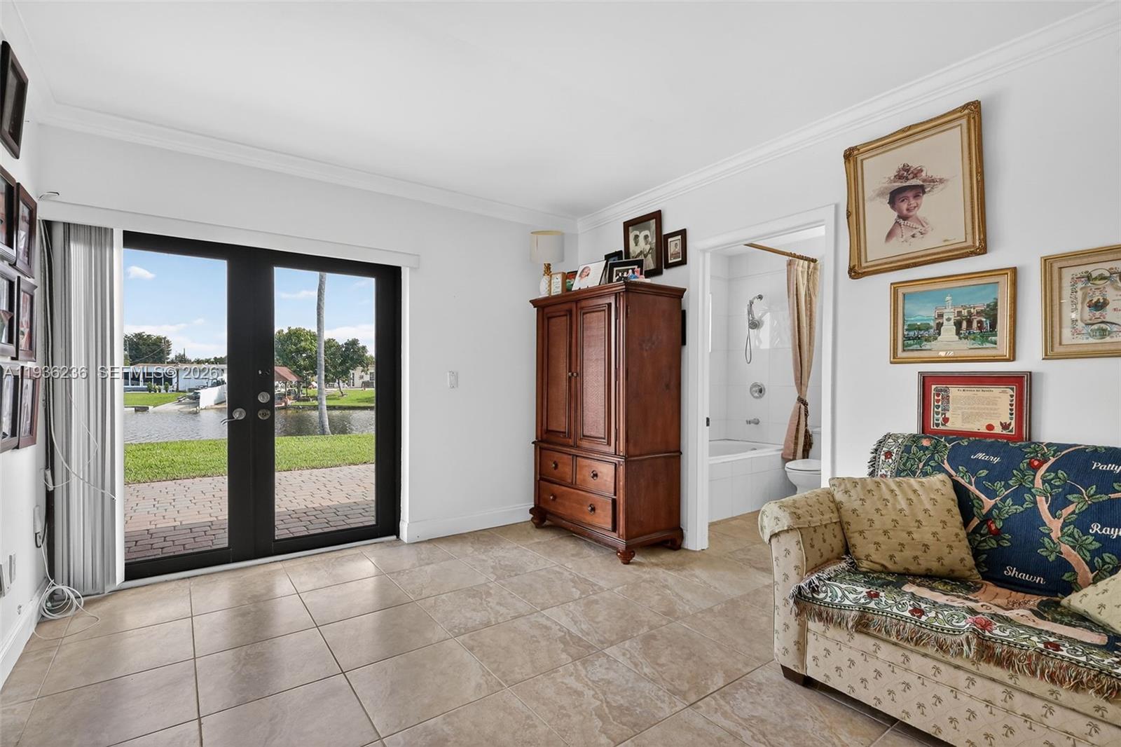 17841 Northwest 84th Court Hialeah, FL 33015 - Photo 16 of 76