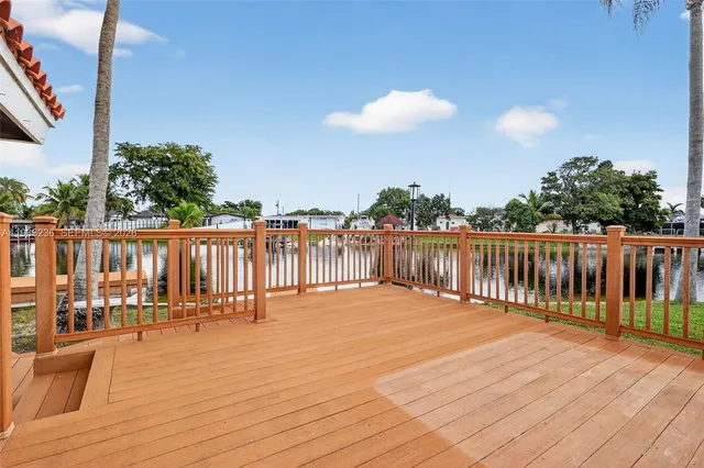 $5,000 | 17841 Northwest 84th Court, Hialeah, FL 33015