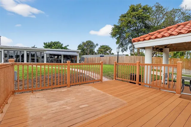 $5,000 | 17841 Northwest 84th Court, Hialeah, FL 33015