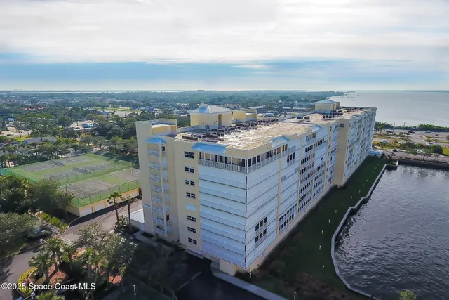 $450,000 | 134 Starboard Lane, Unit 408, Merritt Island, FL 32953