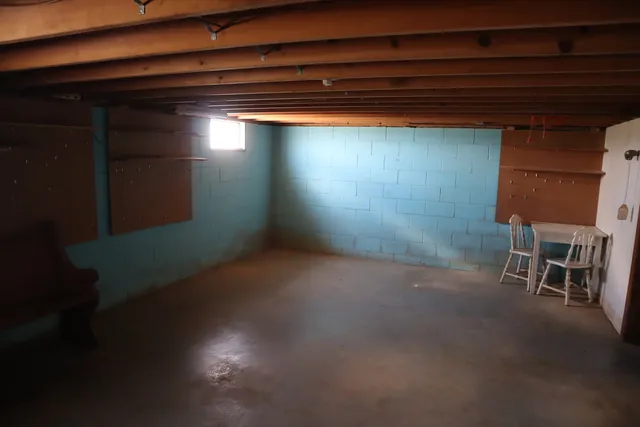 a view of empty room