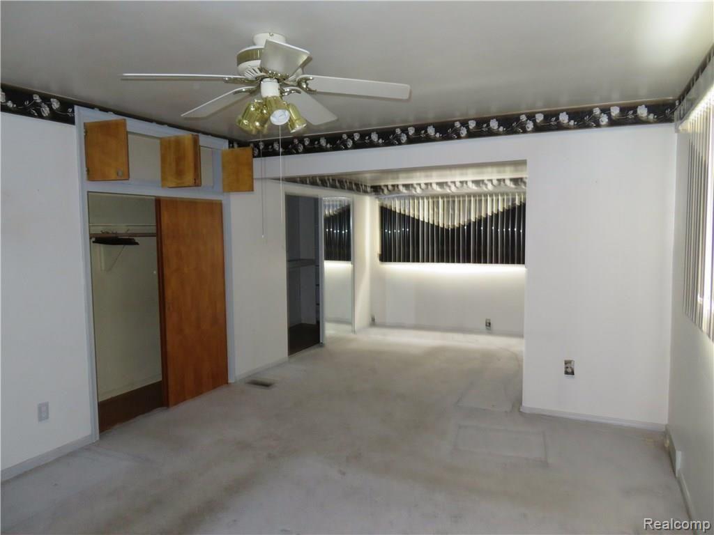 17188 Huntington Road Detroit, MI 48219 - Photo 5 of 20