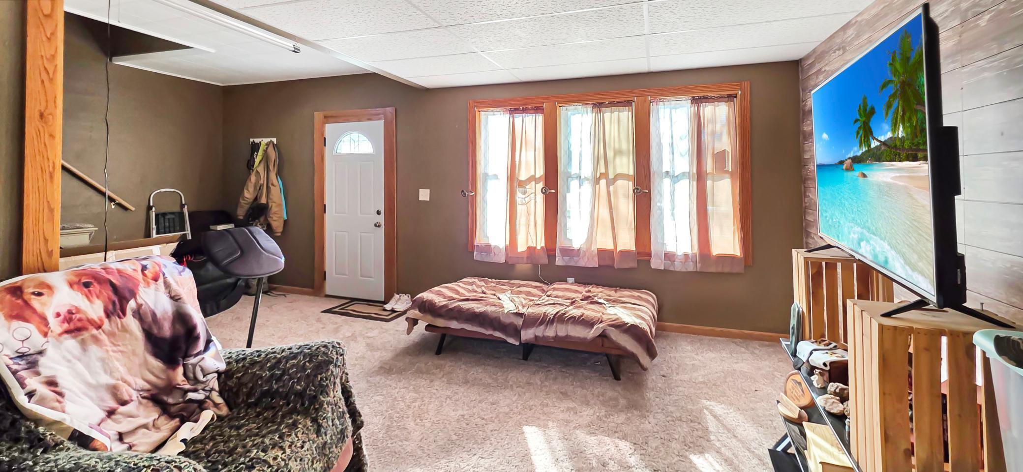 212 8th Street Jasper, MN 56144 - Photo 3 of 16