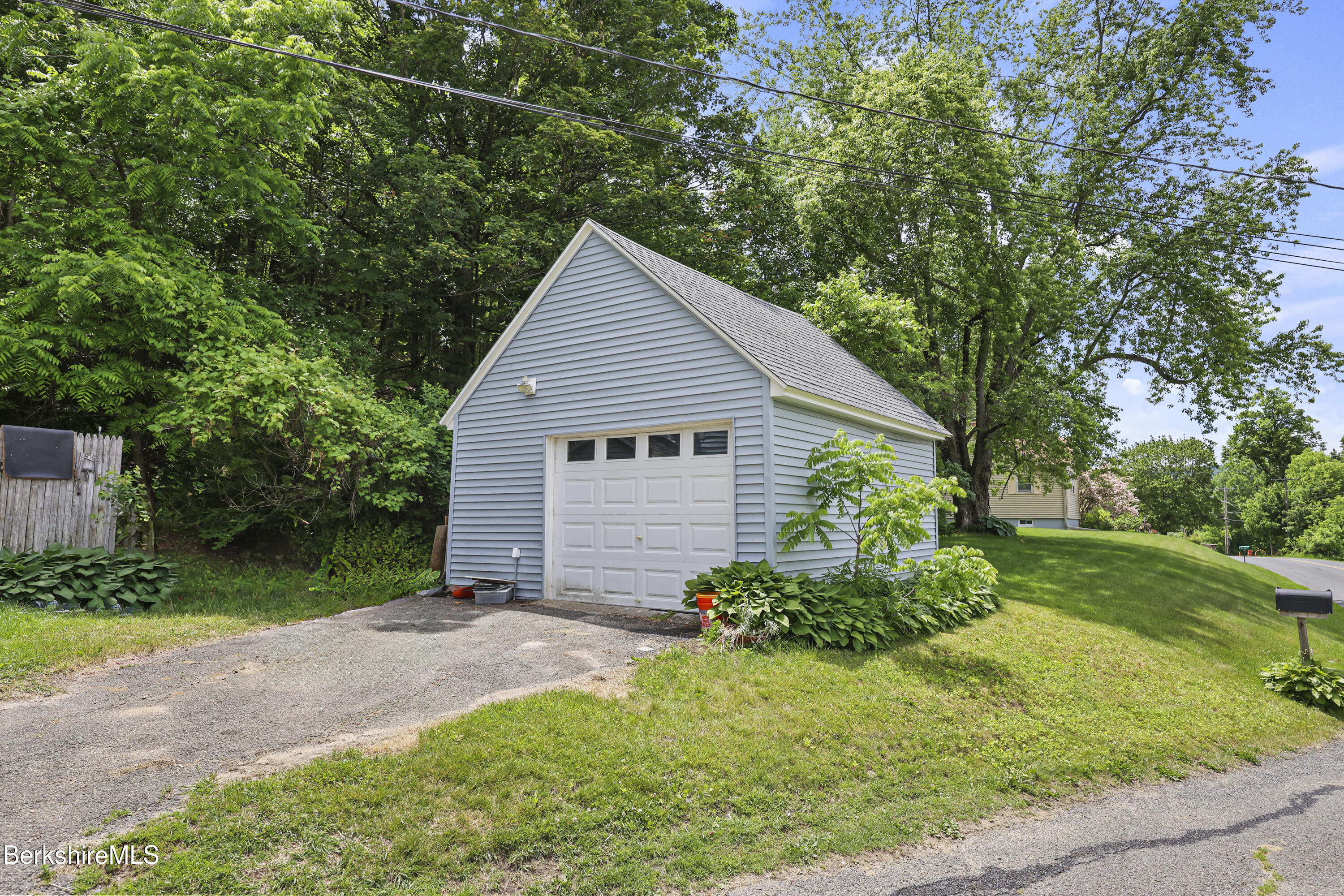 174 Wells Road Cheshire, MA 01225 - Photo 25 of 29 125 Garage