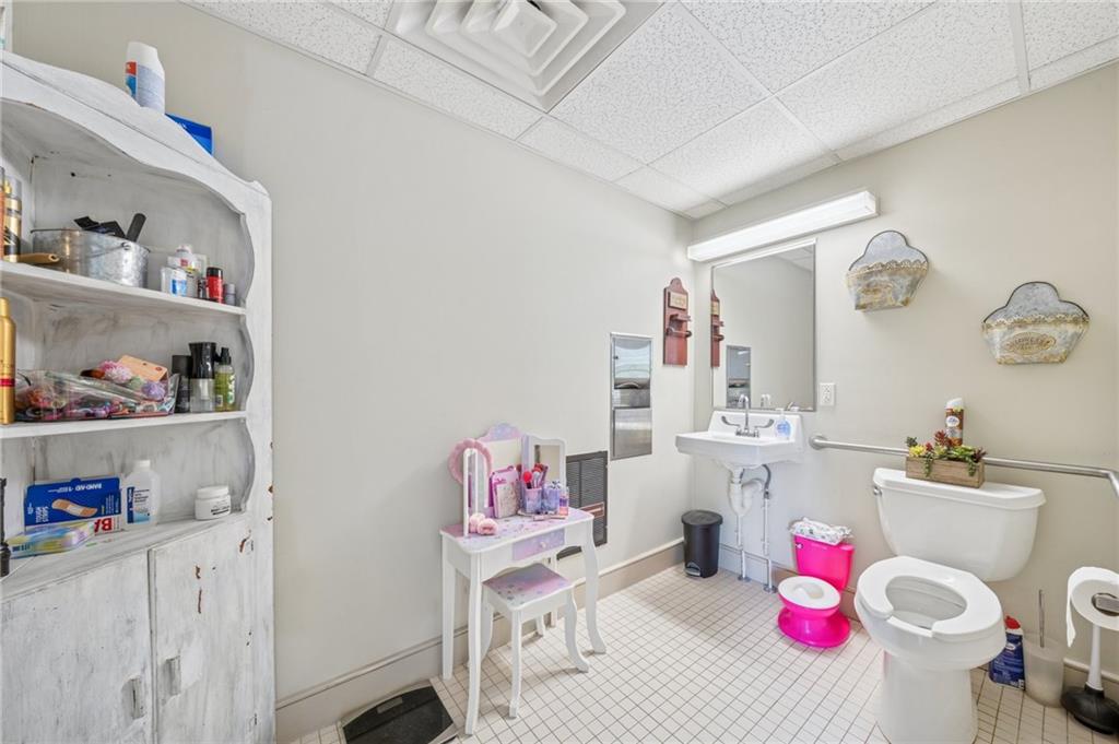 107 Hatfield Street Jefferson, PA 15344 - Photo 19 of 35 a very nice looking bedroom with a bed