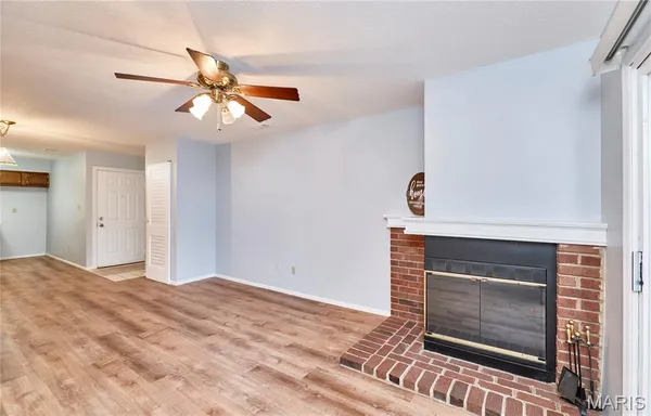 $165,000 | 12944 Bryce Canyon Drive, Unit B, Maryland Heights, MO 63043