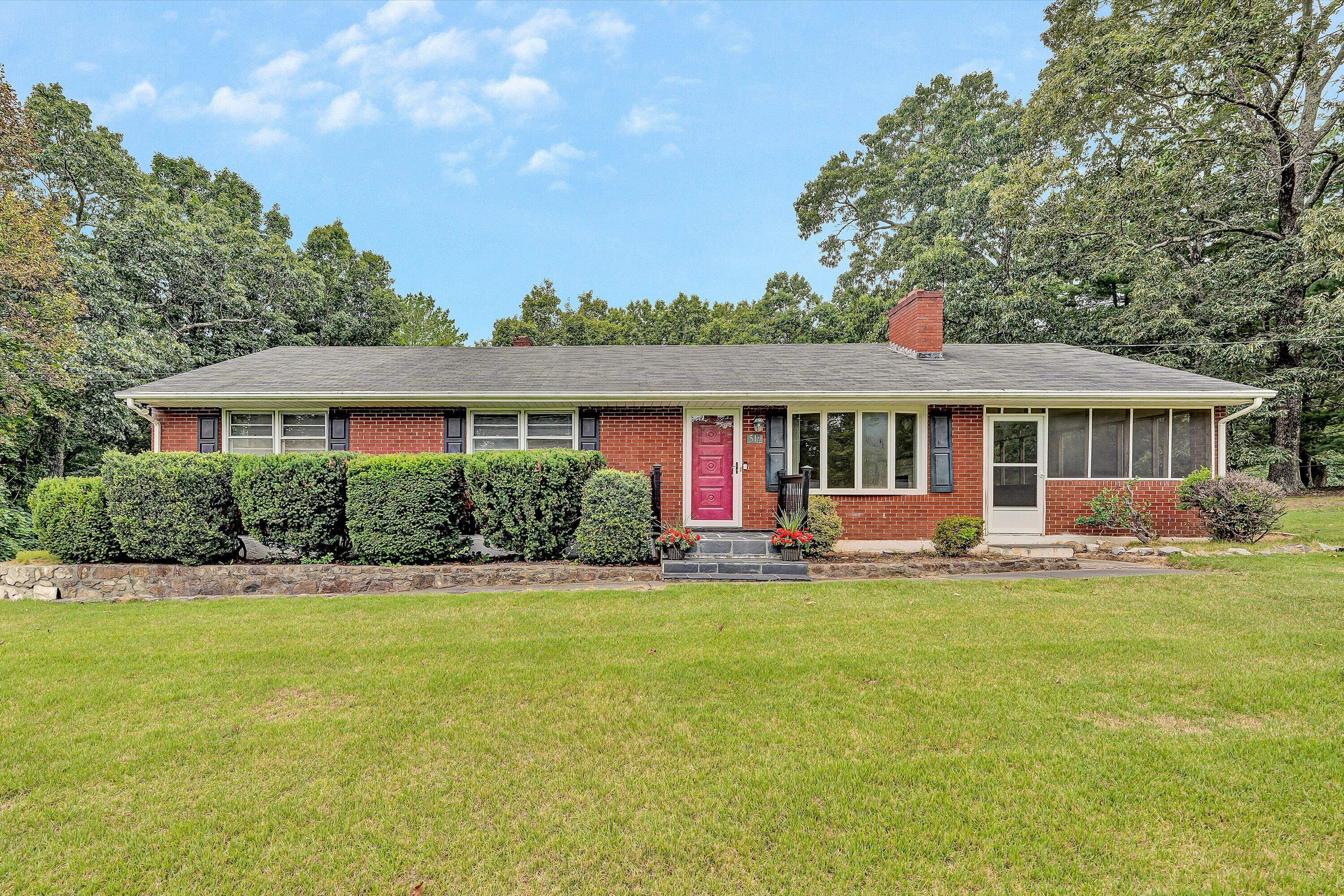 517 Blue Ridge Drive Blue Ridge, VA 24064 - Photo 6 of 43 02-DSC00097