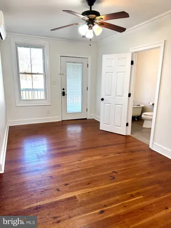 $2,450 | 508 East Main Street, Berryville, VA 22611