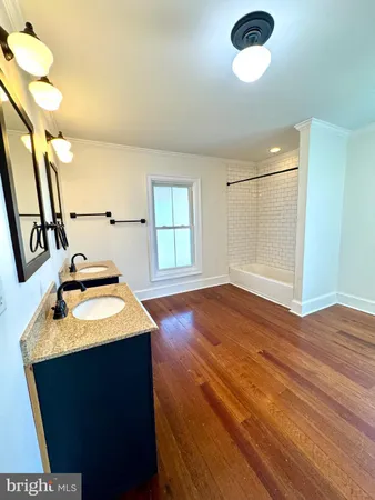 $2,450 | 508 East Main Street, Berryville, VA 22611