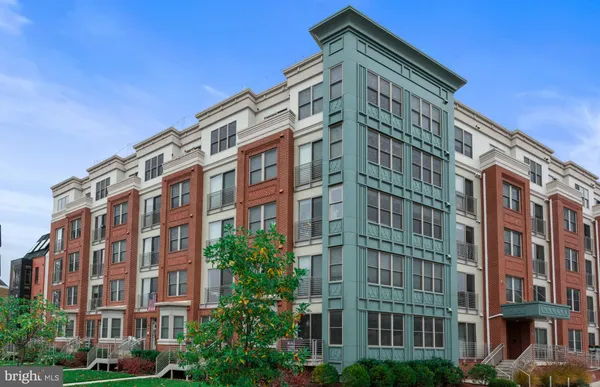 $2,500 | 1350 Maryland Avenue Northeast, Unit PH516, Washington, DC 20002